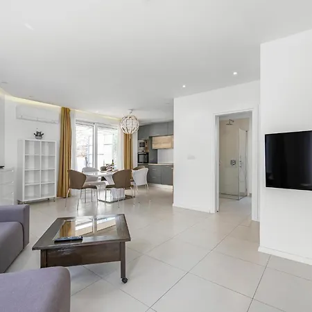 Lovely In With Wifi - Csv284 *