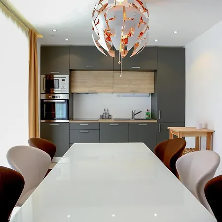 Apartment Lovely In With Wifi - Csv284
