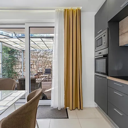 Lovely In With Wifi - Csv284