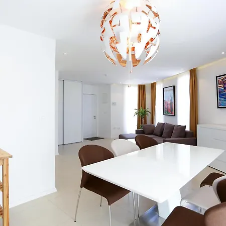 Lovely In With Wifi - Csv284 *