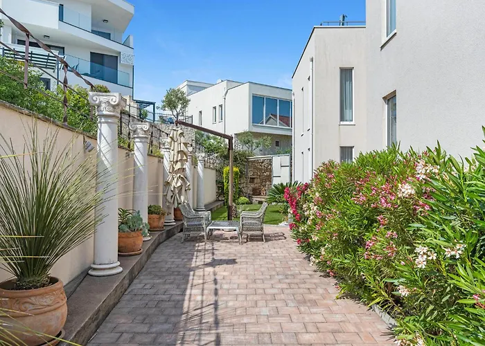 Lovely In With Wifi - Csv284 Apartamento Murter